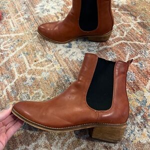 Chelsea Boots